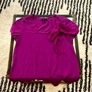 GAP Bow shirt / SIZE M / Purple-y, maroon